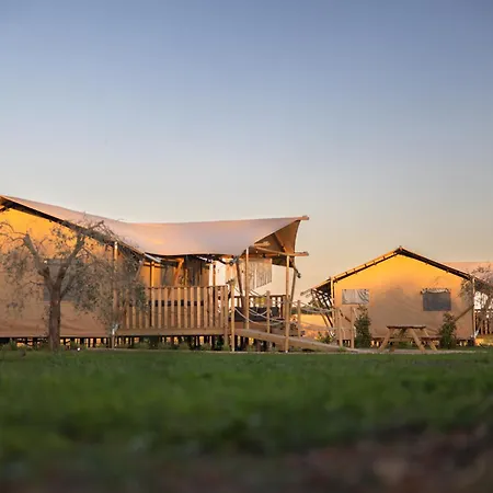 Calasole Glamping Luxury tent