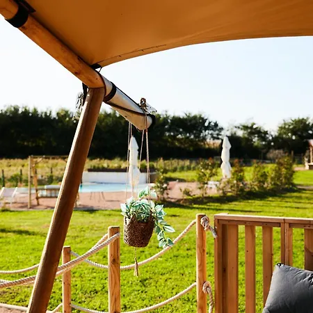 Luxury tent Calasole Glamping Pescia Romana