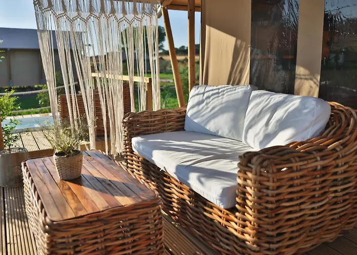 Calasole Glamping Luxury tent Pescia Romana
