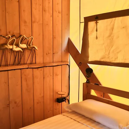 Calasole Glamping Пеша-Романа